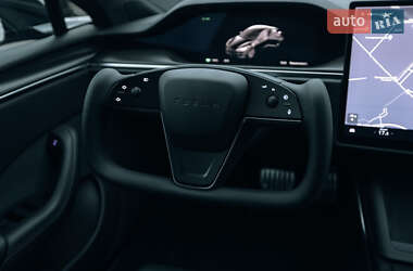 Лифтбек Tesla Model S 2021 в 