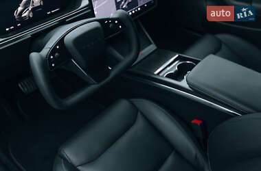 Лифтбек Tesla Model S 2021 в 