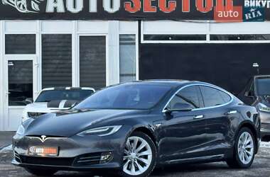 Ліфтбек Tesla Model S 2016 в Харкові