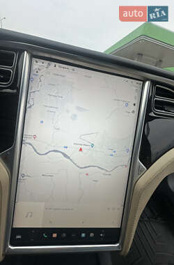 Лифтбек Tesla Model S 2016 в 