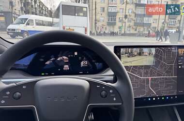 Лифтбек Tesla Model S 2023 в Днепре