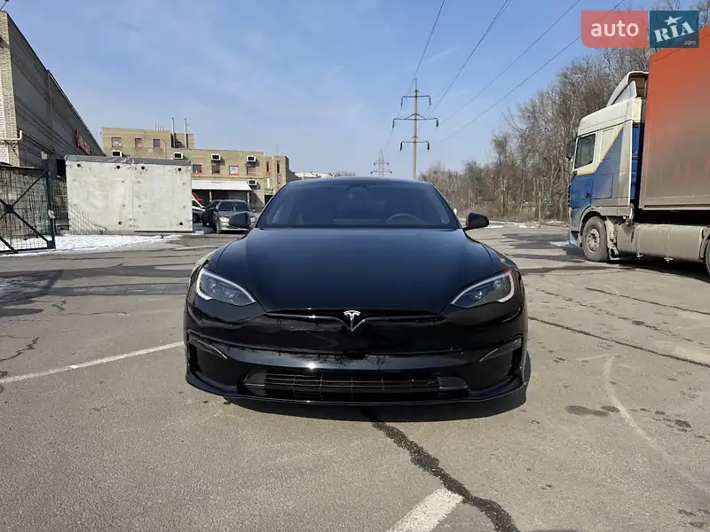 Tesla Model S