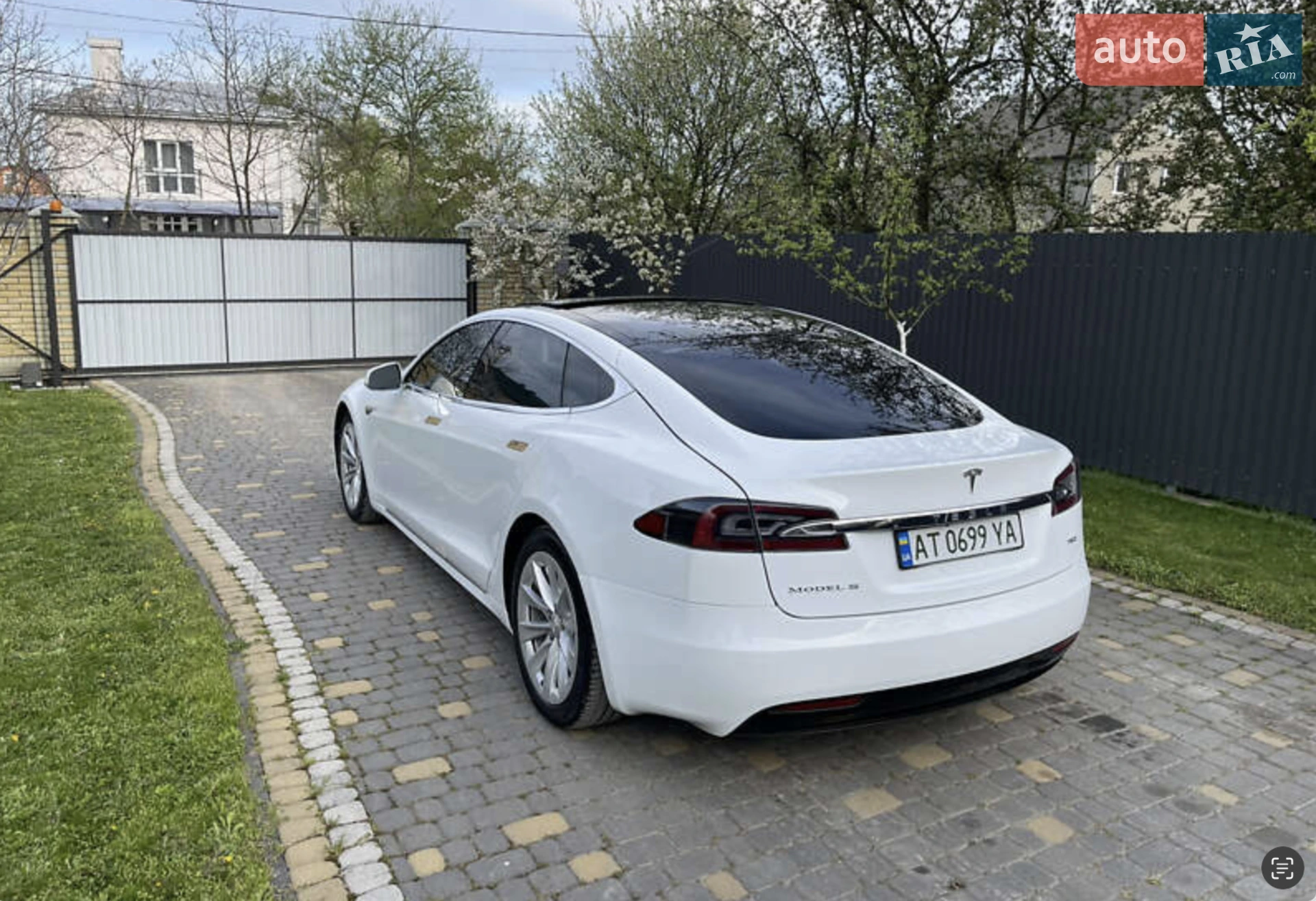 2016 Tesla Model S - мініатюра 4