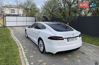 Лифтбек Tesla Model S 2016 в 