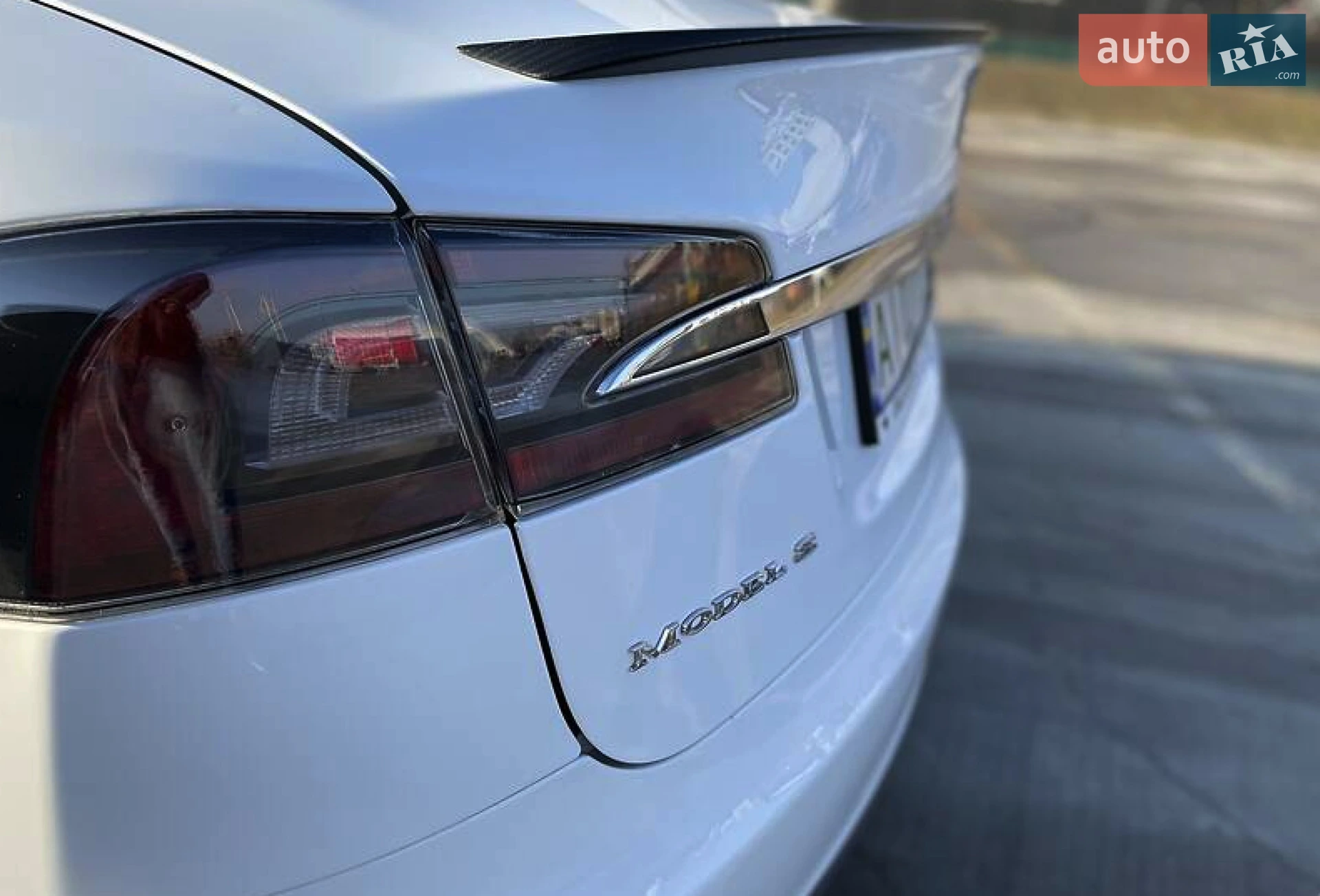 2015 Tesla Model S - мініатюра 18