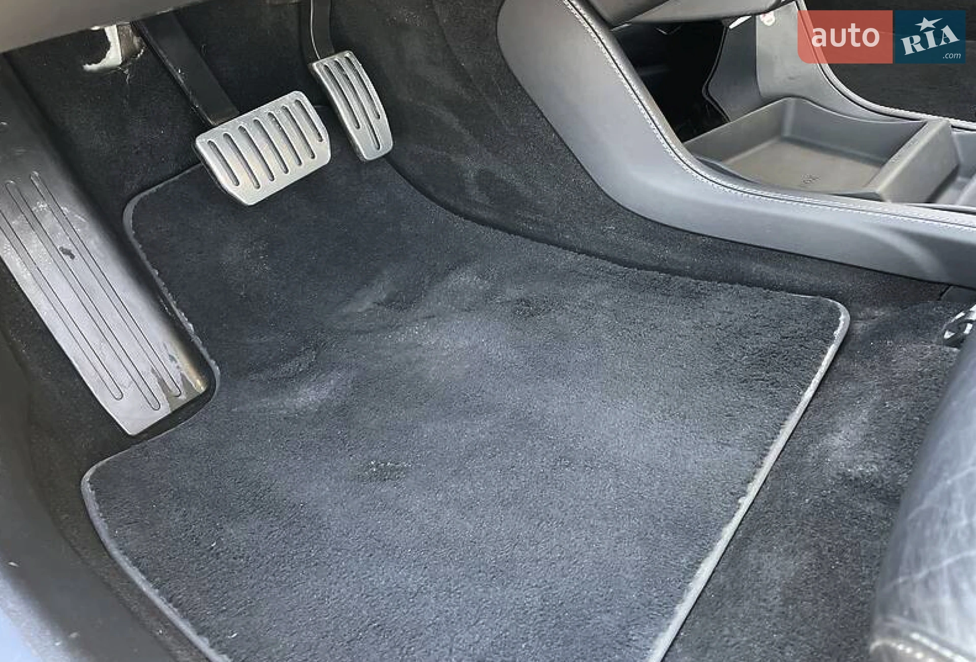 2015 Tesla Model S - мініатюра 21