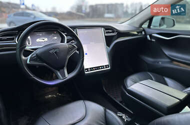 Ліфтбек Tesla Model S 2013 в Луцьку