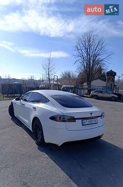 Лифтбек Tesla Model S 2016 в 