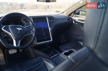Ліфтбек Tesla Model S 2014 в 