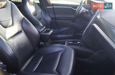 Ліфтбек Tesla Model S 2014 в 