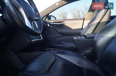 Ліфтбек Tesla Model S 2014 в 
