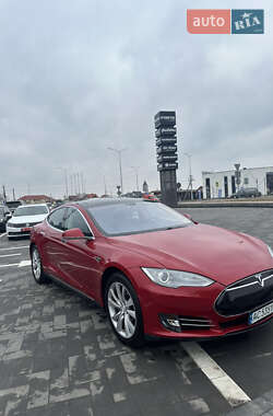 Ліфтбек Tesla Model S 2013 в Луцьку