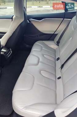 Ліфтбек Tesla Model S 2016 в 
