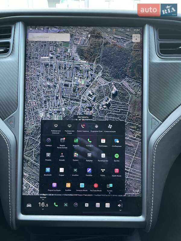 Лифтбек Tesla Model S 2019 в Львове