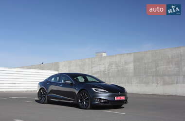 Ліфтбек Tesla Model S 2020 в 