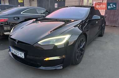 Лифтбек Tesla Model S 2021 в 