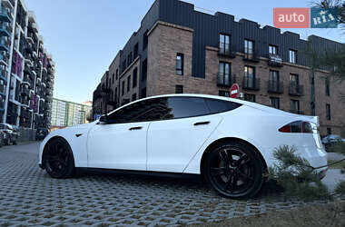 Ліфтбек Tesla Model S 2013 в 