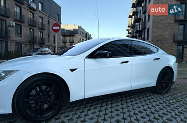 Ліфтбек Tesla Model S 2013 в 