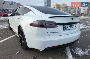 Лифтбек Tesla Model S 2018 в 