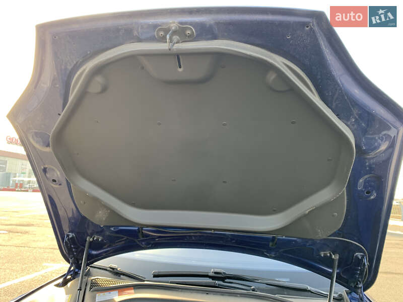 Ліфтбек Tesla Model S 2015 в Києві фото 21 Ліфтбек Tesla Model S 2015 в Києві