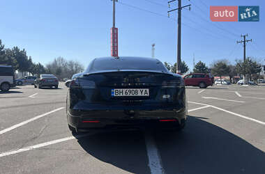 Ліфтбек Tesla Model S 2023 в 