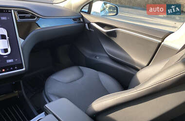 Лифтбек Tesla Model S 2016 в Житомире фото 26 Лифтбек Tesla Model S 2016 в Житомире