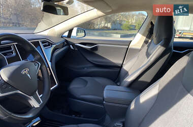 Лифтбек Tesla Model S 2016 в Житомире фото 27 Лифтбек Tesla Model S 2016 в Житомире