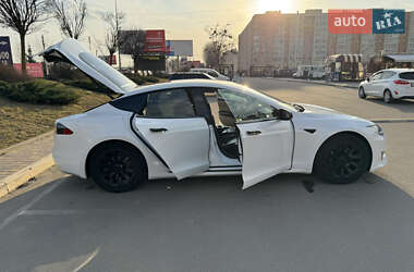 Ліфтбек Tesla Model S 2019 в 