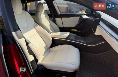 Лифтбек Tesla Model S 2021 в 