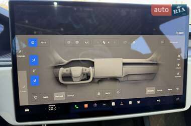 Лифтбек Tesla Model S 2021 в 