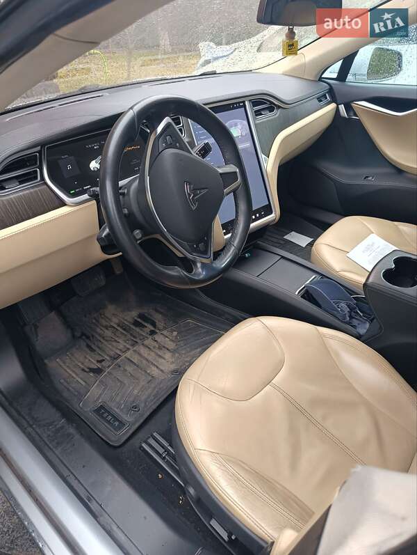 Ліфтбек Tesla Model S 2014 в Житомирі фото 5 Ліфтбек Tesla Model S 2014 в Житомирі