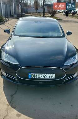 Лифтбек Tesla Model S 2014 в 