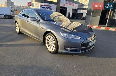 Лифтбек Tesla Model S 2013 в Киеве