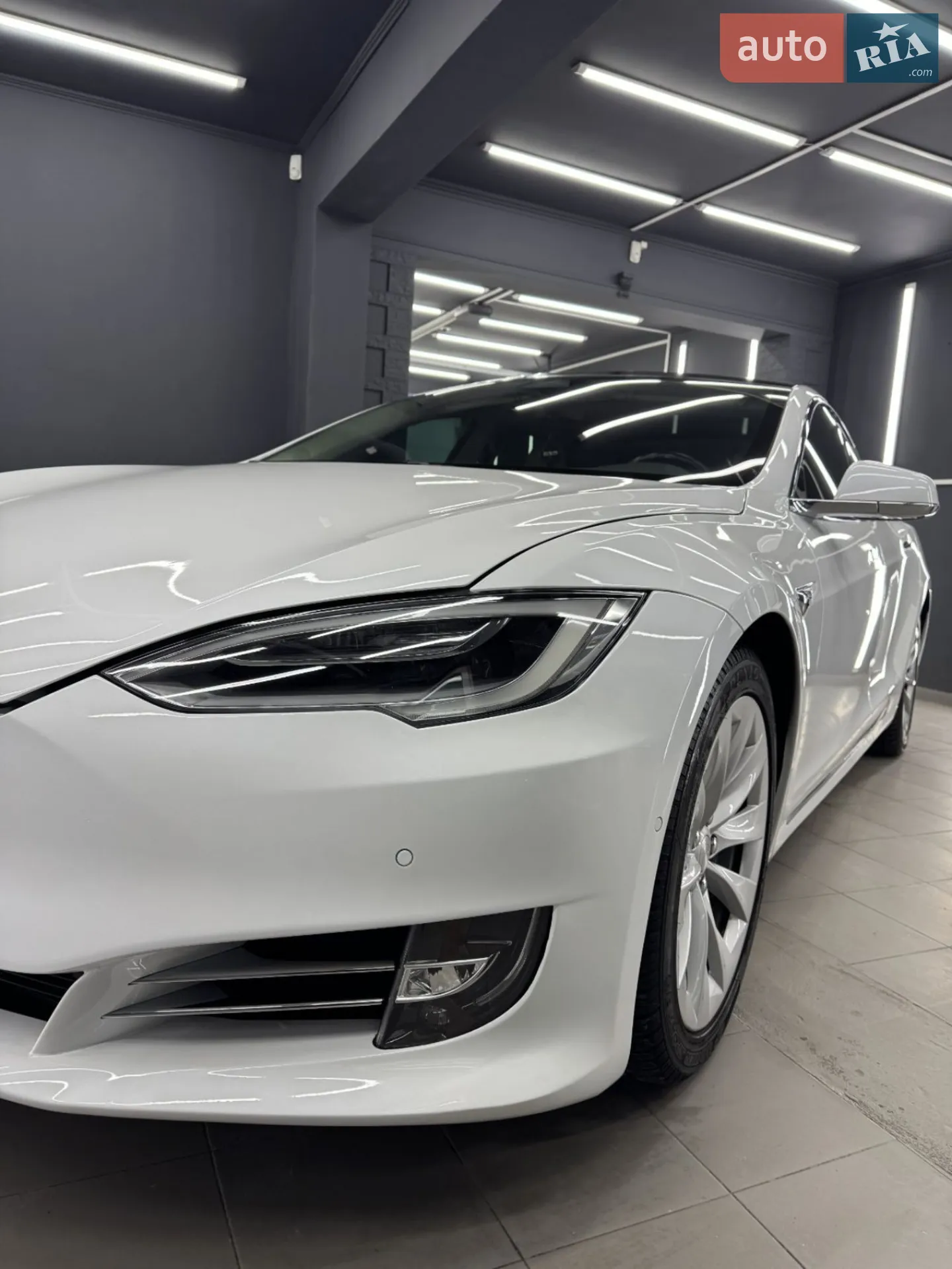 2017 Tesla Model S - мініатюра 12