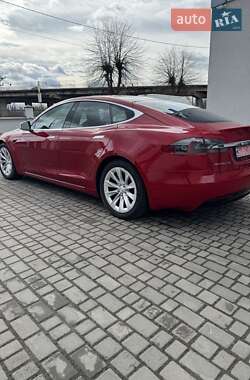 Лифтбек Tesla Model S 2017 в 