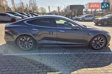 Лифтбек Tesla Model S 2019 в 