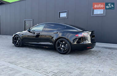 Лифтбек Tesla Model S 2019 в 