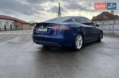 Ліфтбек Tesla Model S 2015 в Харкові