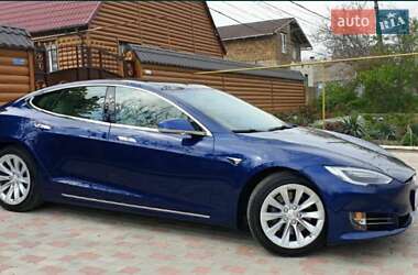 Ліфтбек Tesla Model S 2017 в Одесі фото 2 Ліфтбек Tesla Model S 2017 в Одесі