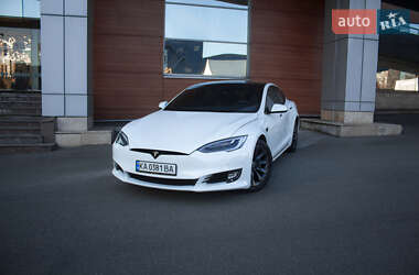 Ліфтбек Tesla Model S 2017 в 