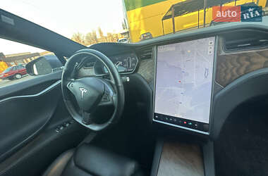 Лифтбек Tesla Model S 2018 в 