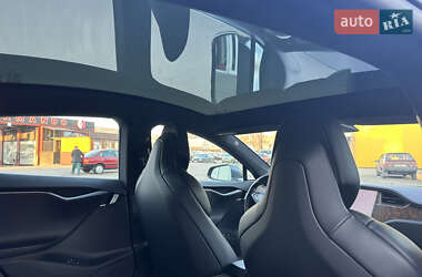 Лифтбек Tesla Model S 2018 в 