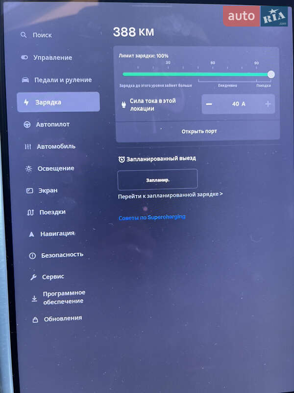 Ліфтбек Tesla Model S 2015 в Львові