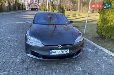 Лифтбек Tesla Model S 2016 в 