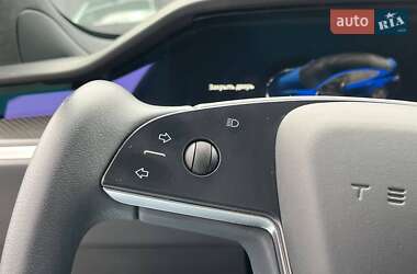 Лифтбек Tesla Model S 2021 в 