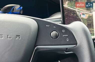 Лифтбек Tesla Model S 2021 в 