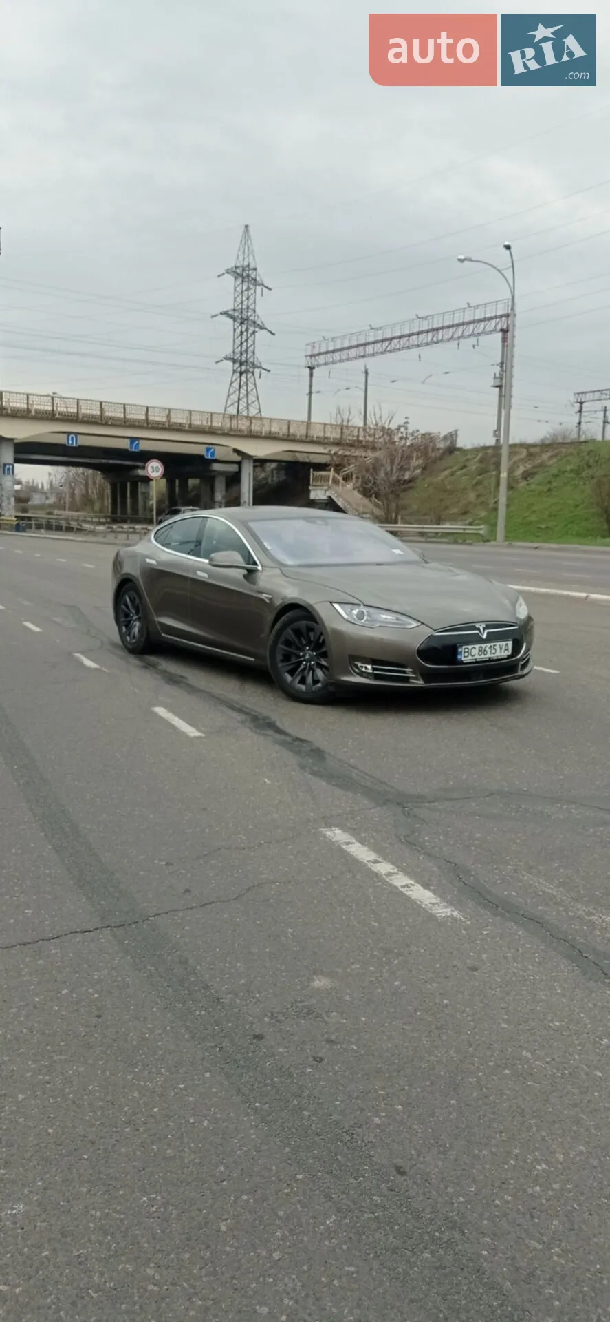 2016 Tesla Model S - мініатюра 8