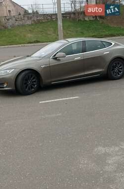 Ліфтбек Tesla Model S 2016 в Одесі фото 11 Ліфтбек Tesla Model S 2016 в Одесі