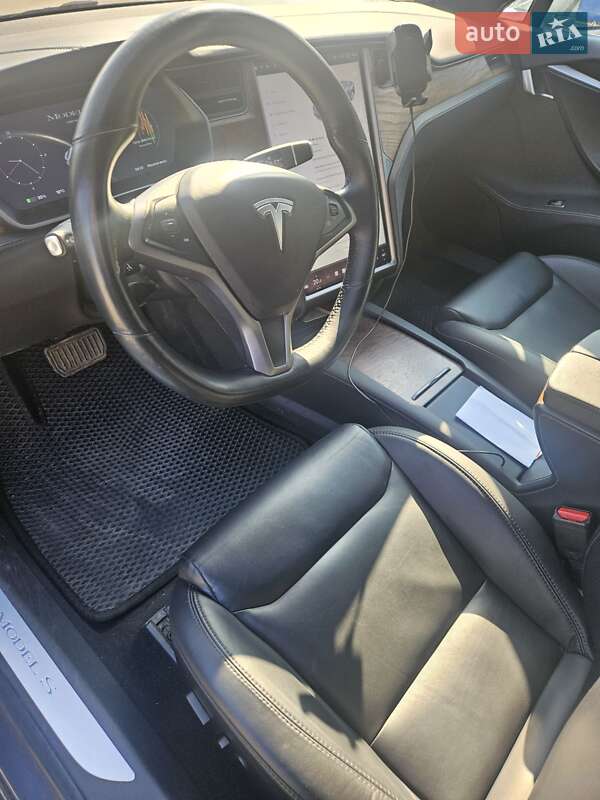 Ліфтбек Tesla Model S 2020 в Києві