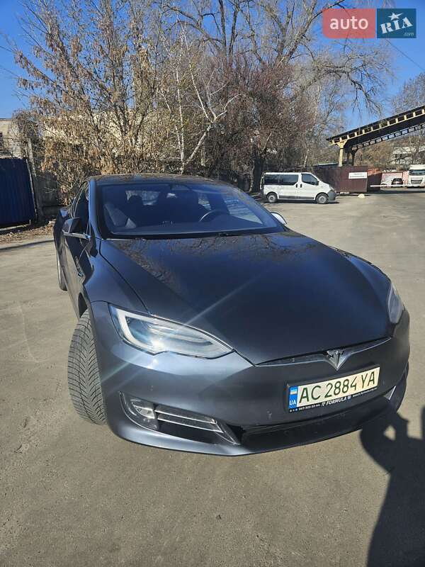 Ліфтбек Tesla Model S 2020 в Києві